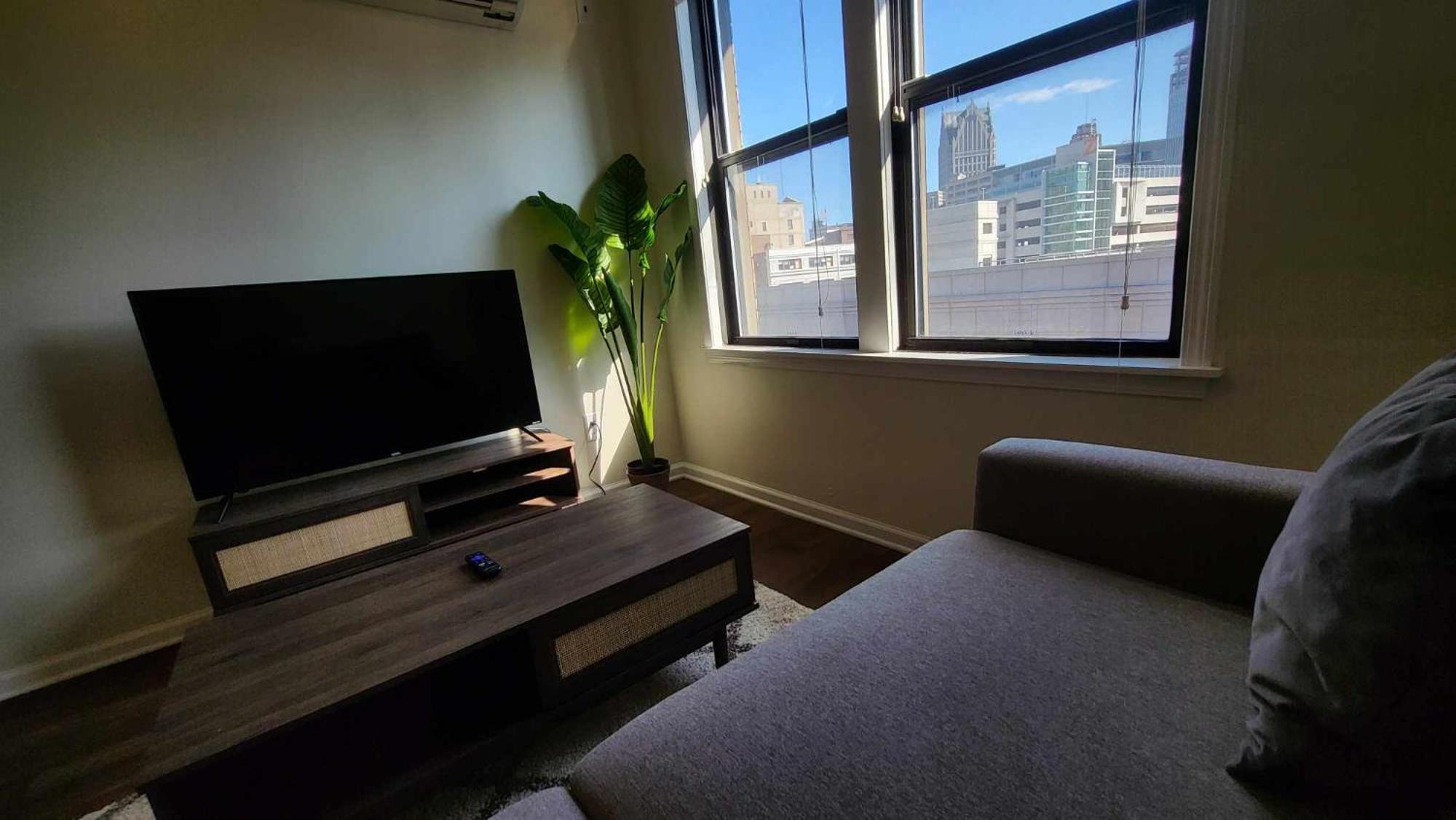 Heart Of Detroit Gem! 2Br Apt Luaran gambar